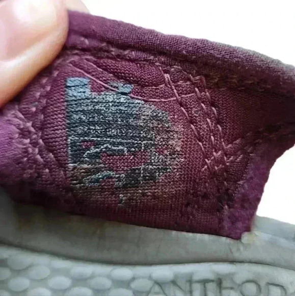 Keen Newport H2 Sandals Sport Slip-On Rose Red Burgundy Red Pink Women's size 7 - Picture 11 of 12